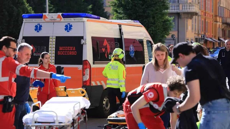 Ocho personas resultan heridas en atropello m&uacute;ltiple en el norte de Italia