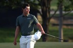 Estadounidenses Smalley y McNealy en cabeza de Campeonato PGA; Scheffler y Rahm retroceden Estadounidenses Smalley y McNealy en cabeza de Campeonato PGA; Scheffler y Rahm retroceden