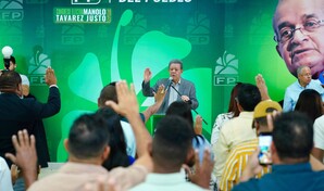 Leonel Fern&aacute;ndez advierte sobre riesgos de la tecnolog&iacute;a y llama a fortalecer el pensamiento cr&iacute;tico