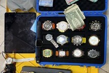 Dos detenidos por robo y heridas de bala en Santo Domingo Este