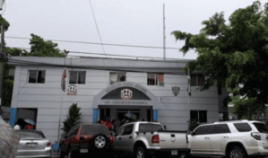 Acusado por muerte de una mujer en La Toronja permanece detenido en destacamento de Los Mina