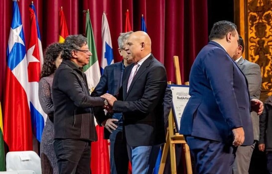 Amaury S&aacute;nchez destaca acuerdos culturales en Colombia