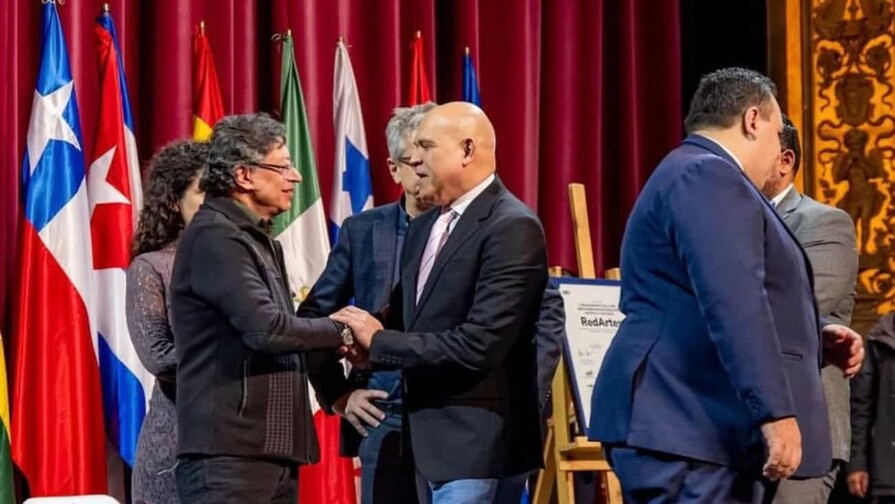 Amaury S&aacute;nchez destaca acuerdos culturales en Colombia