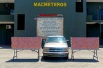 Ej&eacute;rcito incauta m&aacute;s de 96 mil cigarrillos de contrabando ocultos en camioneta en Valverde