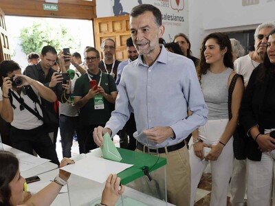 Pedro Sánchez sometido a un test en las elecciones de Andalucía