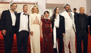 Kristen Stewart y Woody Harrelson protagonizan Full Phil en el Festival de Cannes