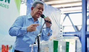 Leonel denuncia intimidaci&oacute;n del gobierno contra simpatizantes de la FP en Saman&aacute;