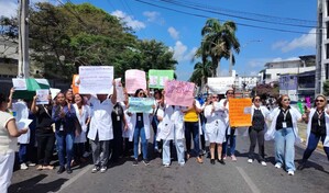Empleados de Promese/Cal en Santiago exigen mejoras salariales y otras demandas 