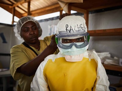 OMS espera desarrollar vacuna para variante del virus ébola en RDC