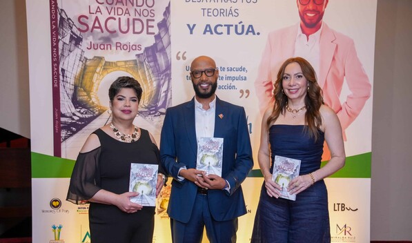 Juan Rojas pone en circulaci&oacute;n libro "Cuando la vida nos sacude"