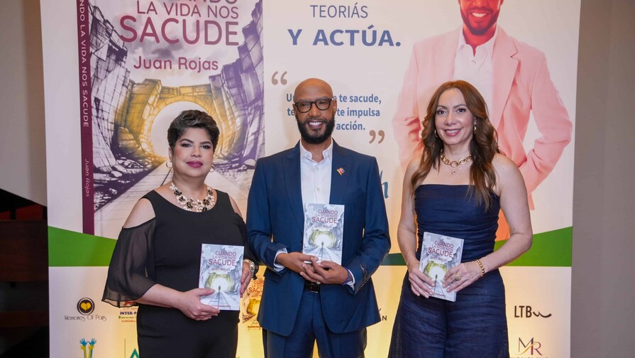 Juan Rojas pone en circulación libro "Cuando la vida nos sacude" Juan Rojas pone en circulación libro "Cuando la vida nos sacude"