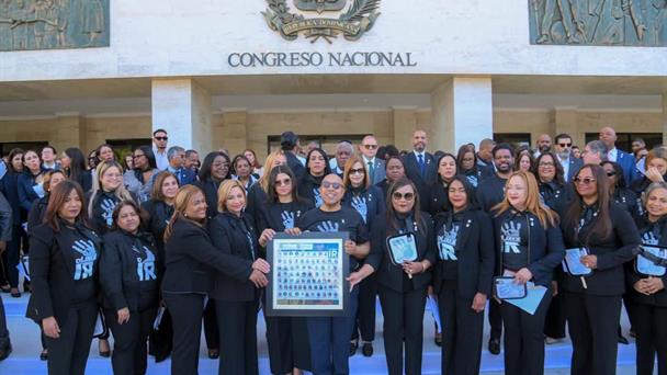 Los 13 proyectos para reducir los feminicidios llevan ocho meses estancados en el Congreso