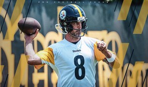 Los Steelers renuevan una temporada m&aacute;s al veterano quarterback Aaron Rodgers