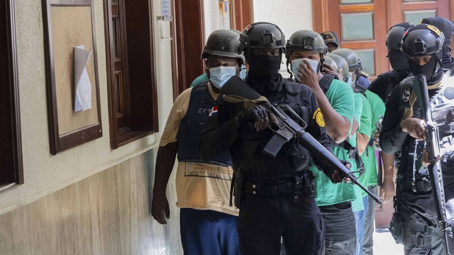 Aplazan por segunda vez coerci&oacute;n a imputados de estafar banco con m&aacute;s de 200 millones de pesos