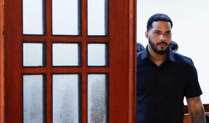 Wander Franco sale de audiencia tranquilo, mientras juicio entra en nueva etapa