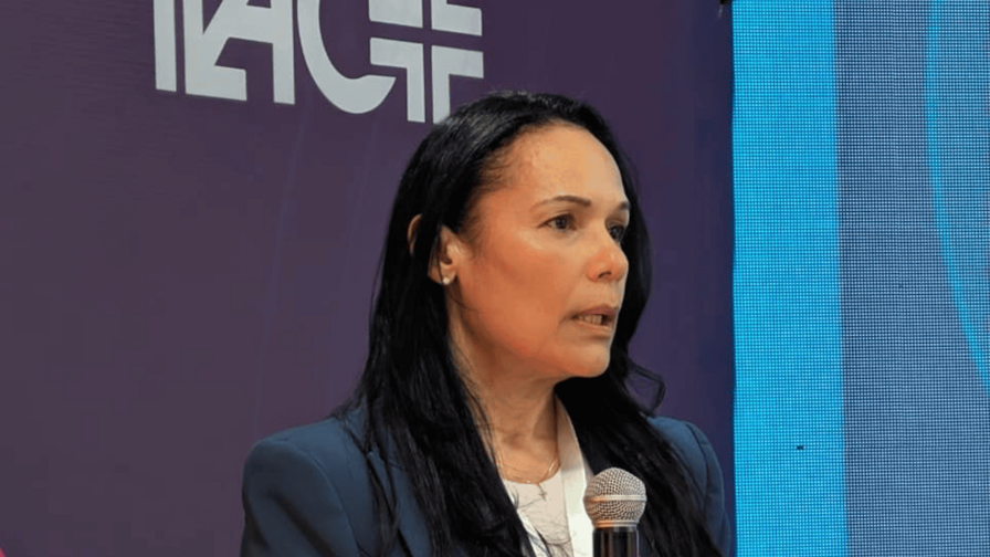 María Méndez y su Fundación VIAHR llevan salud y esperanza a las comunidades rurales del Cibao María Méndez y su Fundación VIAHR llevan salud y esperanza a las comunidades rurales del Cibao