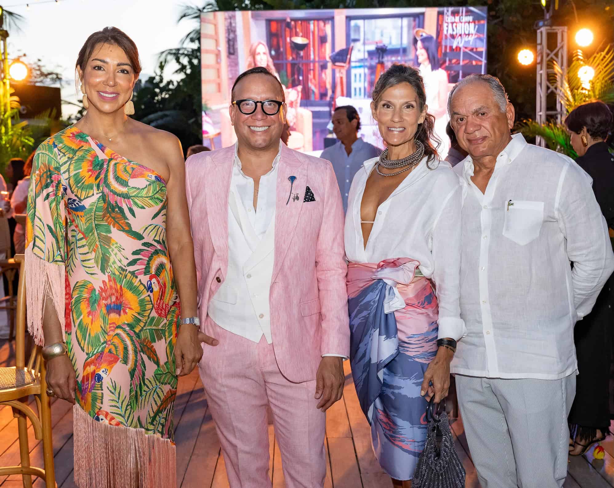 Gabriella Reginato, Jose´ Jhan, AnaThomen y Silvano Morrobel.