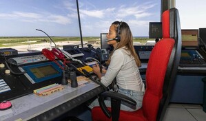 El IDAC abre concurso para formar controladores de aer&oacute;dromos