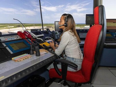 Convocatoria de IDAC para curso controlador aeródromos