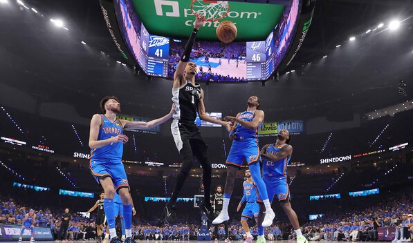 El Thunder avalan la legalidad normativa para garantizar el debut de Aday Mara en la NBA