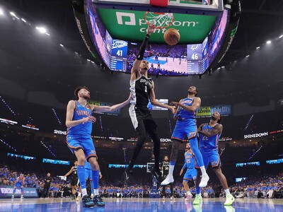 NBA: Spurs tumban al invicto Thunder en doble prórroga