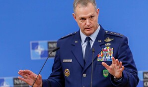 La OTAN asegura que no prepara una intervenci&oacute;n militar en Ormuz sin decisi&oacute;n pol&iacute;tica