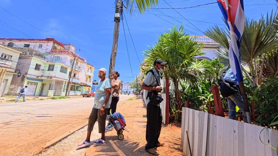 Ni bombas ni disparos: habaneros rechazan una guerra en Cuba, pero piden cambios Ni bombas ni disparos: habaneros rechazan una guerra en Cuba, pero piden cambios