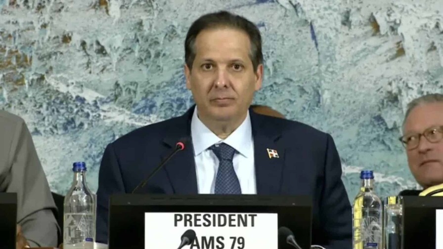 V&iacute;ctor Atallah propone mayor cooperaci&oacute;n global para garantizar la salud