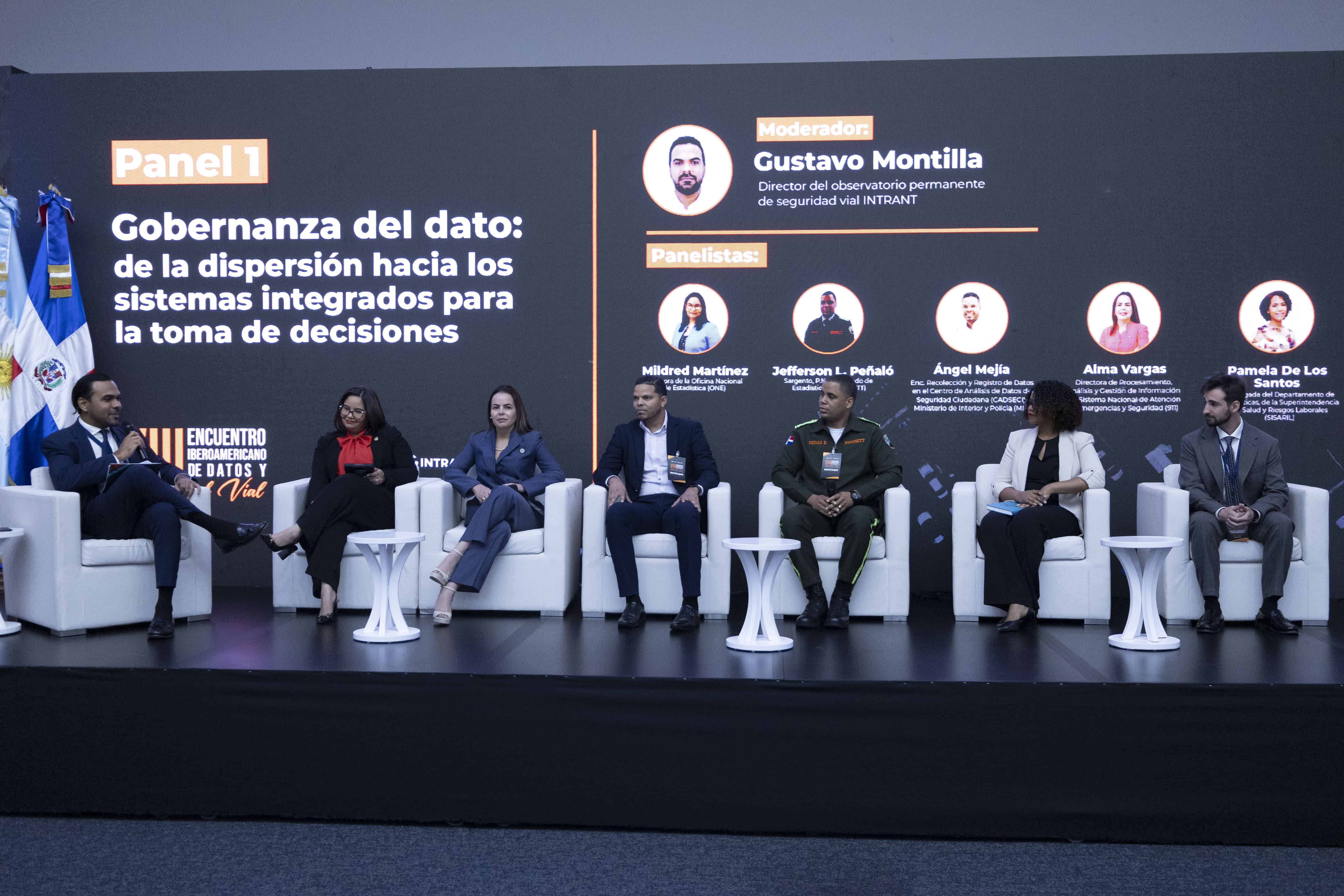 Panelistas. 