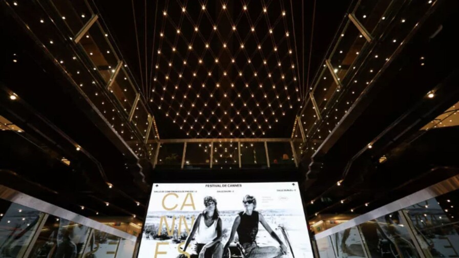 Una experiencia con realidad virtual en Cannes permite vivir a lo Black Mirror