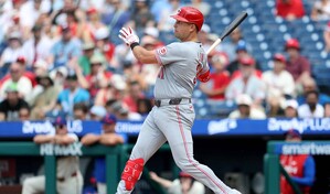 Cincinnati vence a los Filis y gana la serie