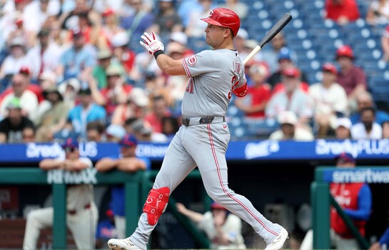 Cincinnati vence a los Filis y gana la serie