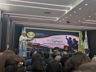 Mu-Kien Sang: “El voto femenino costó sudor, lágrimas y sangre”