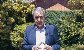 Zapatero asegura que jamas ha hecho gestiones a favor de Plus Ultra