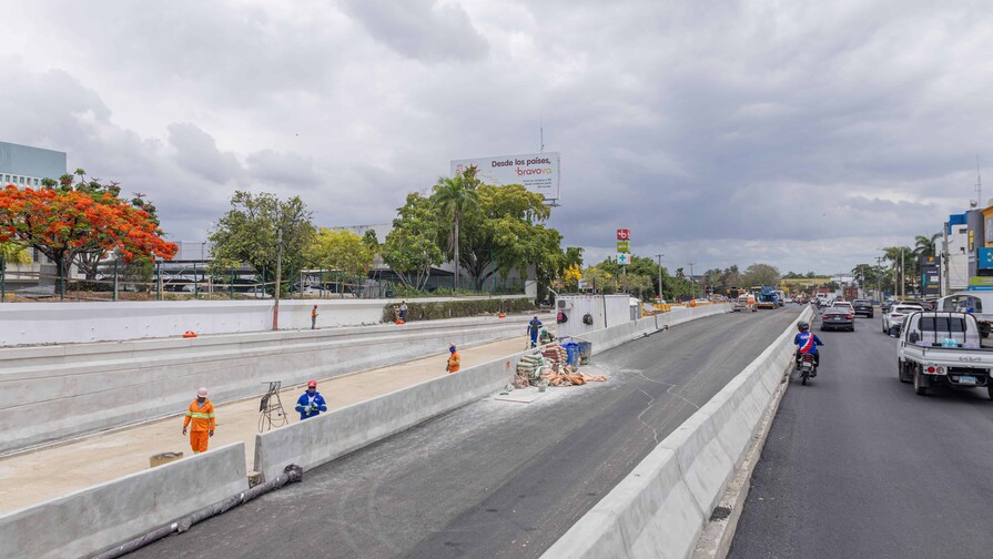 Aceleran construcci&oacute;n del t&uacute;nel de la Luper&oacute;n con 27 de Febrero