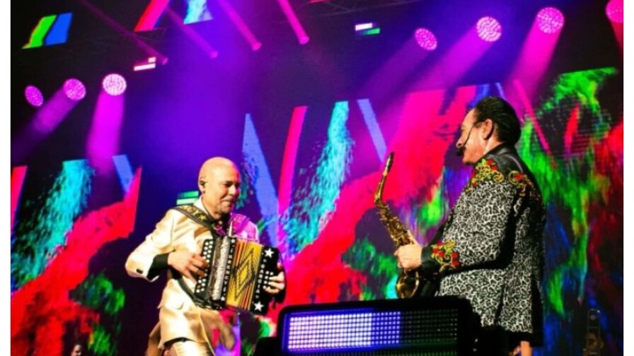 As&iacute; fue la presentaci&oacute;n El Prodigio en concierto Tigres del Norte