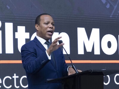Milton Morrison renunció al Intrant