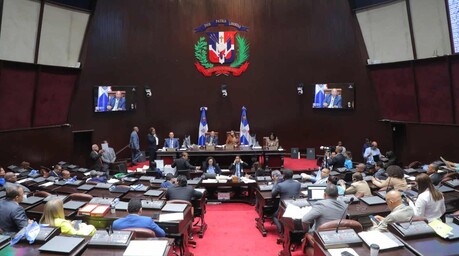 Diputados se reh&uacute;san a alargar la reforma laboral y rechazan reabrir di&aacute;logo con empresarios