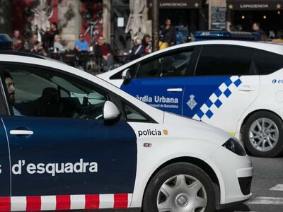 España: tres policías canadienses detenidos por agresión sexual