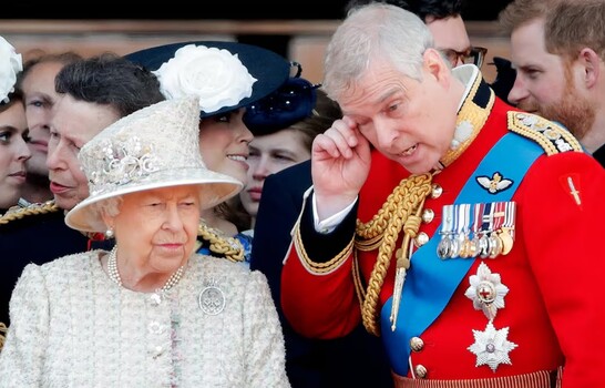 La reina Isabel II presion&oacute; para que nombrasen a su hijo Andr&eacute;s como enviado comercial