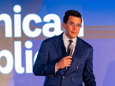 David Collado lidera reunión para la sesión del COI 2027 en Punta Cana