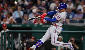 Juan Soto la sac&oacute; dos veces, pero los Mets volvieron a caer en Washington