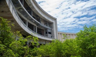 Teatro Agua y Luz: ruinas visibles de un patrimonio que busca renacer