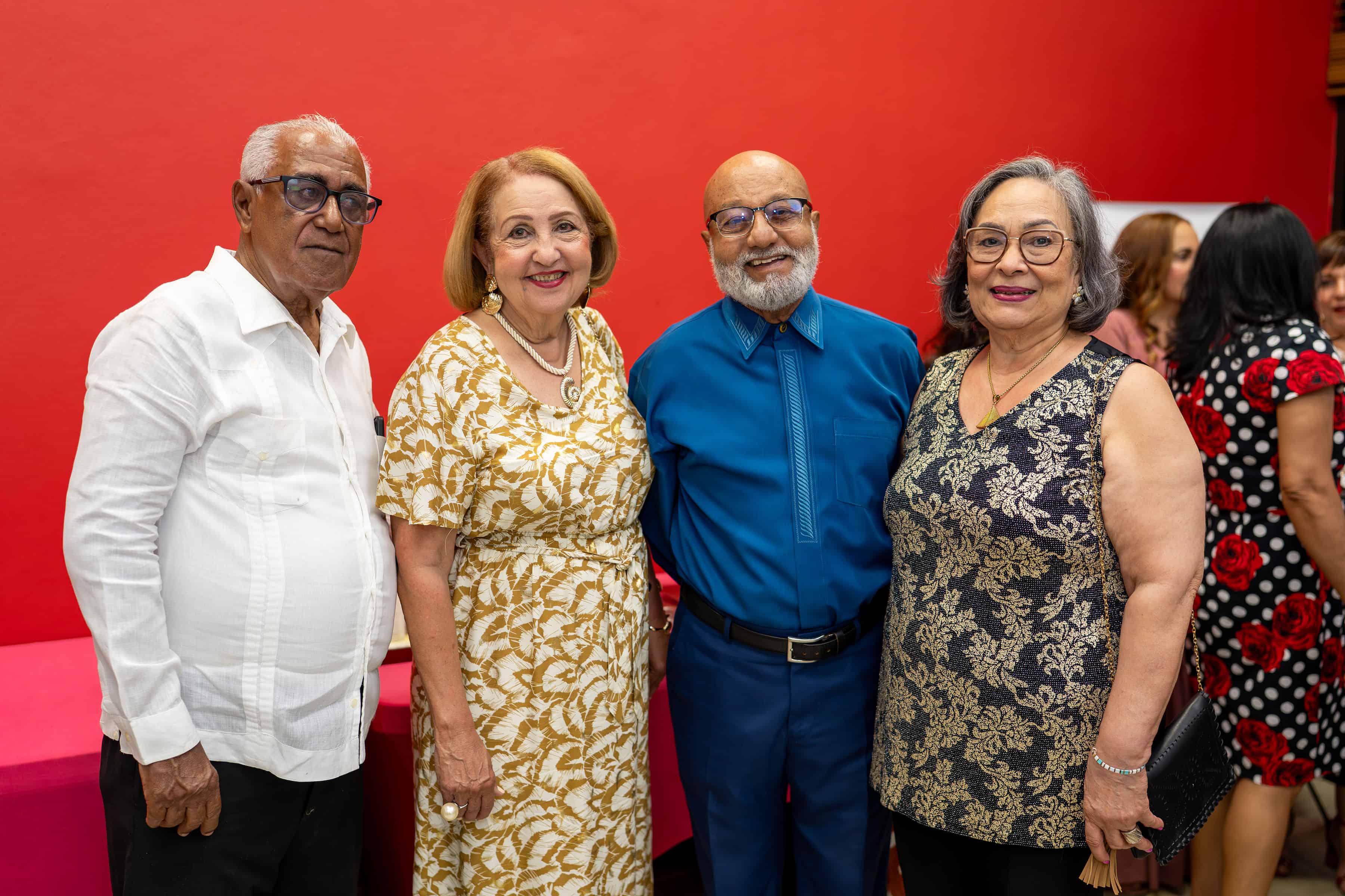 Juan José Pepín, Rosa Khoury de Pepín y Virgilio Gutiérrez y Josefina de Gutiérrez.