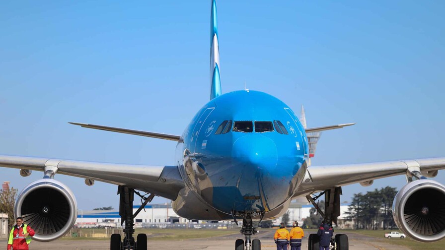 Un avión de Aerolíneas Argentinas con La 10 de Messi llevará a su selección al Mundial 2026 Un avión de Aerolíneas Argentinas con La 10 de Messi llevará a su selección al Mundial 2026