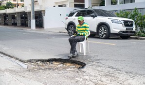 Boquete en Bella Vista causa accidentes y alarma entre residentes