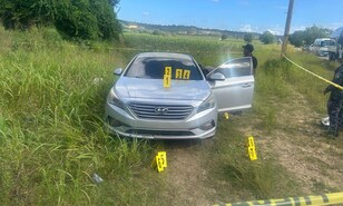 Un polic&iacute;a termina herido en la cabeza tras intercambio de disparos en Hig&uuml;ey