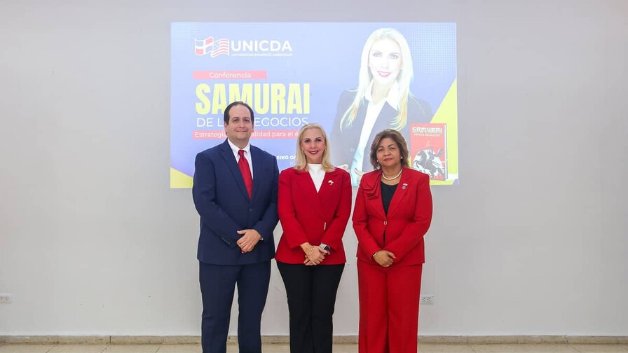 Unicda acoge conferencia y lanzamiento del libro "Samur&aacute;i en los negocios"
