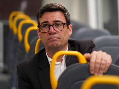 Andy Burnham inicia su campaña para ganar un escaño