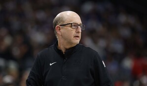 Jeff Van Gundy entre los finalistas para dirigir a los Blazers